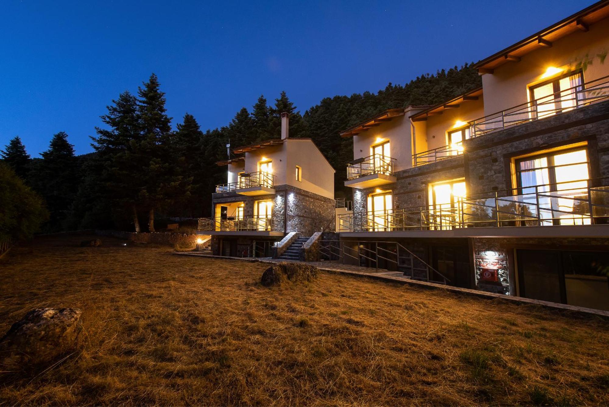 Natura Hotel Vytina Exterior photo