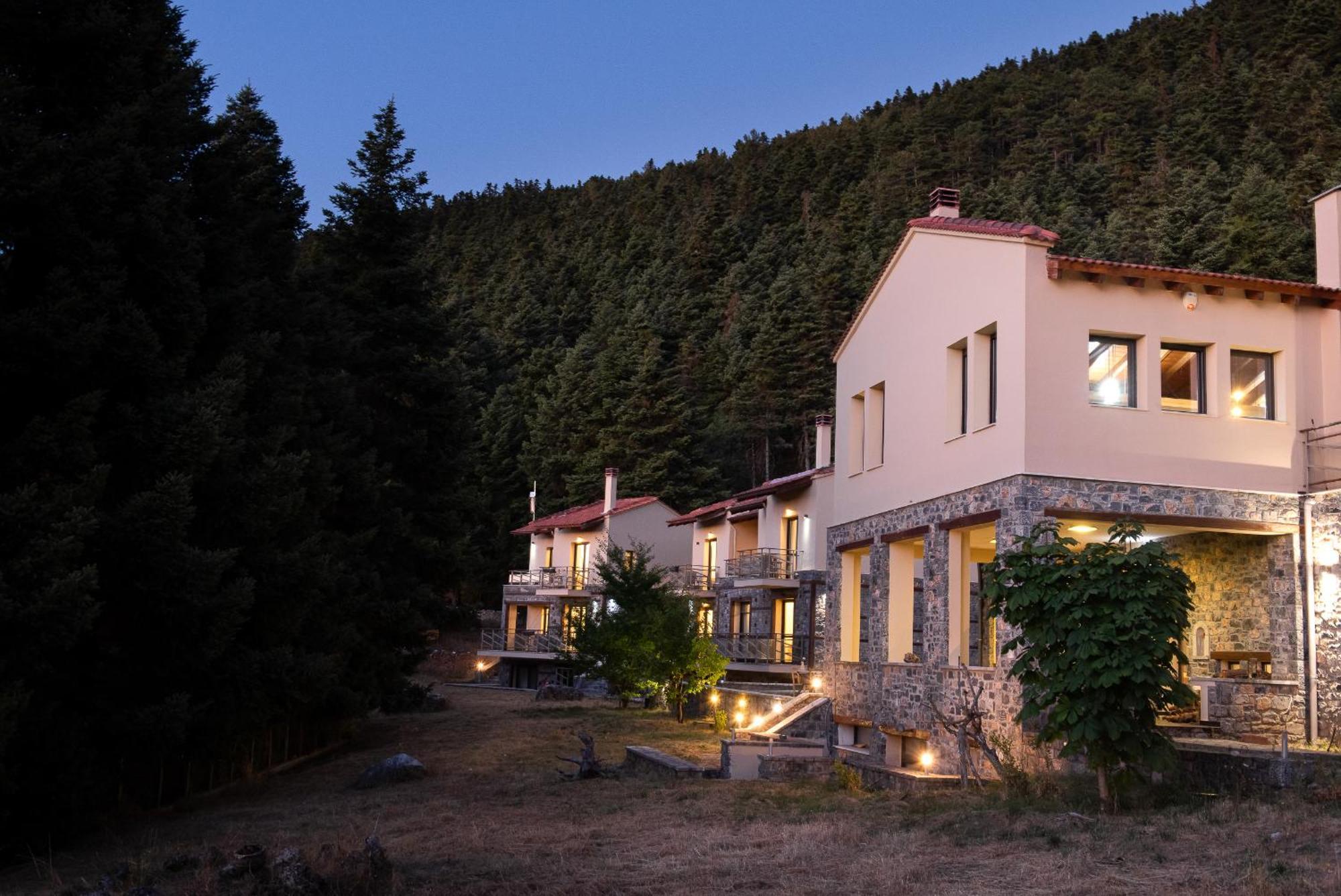 Natura Hotel Vytina Exterior photo